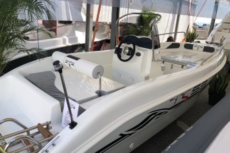 MOTOSCAFO_6METRI_TRIMARCHI_IN_VENDITA_NUOVO_USATO_SENZA_PATENTE