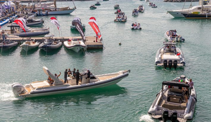 In Gazzetta Ufficiale la legge che consente la guida senza patente per tutti i motori fuoribordo a 2 tempi fino a 40 hp